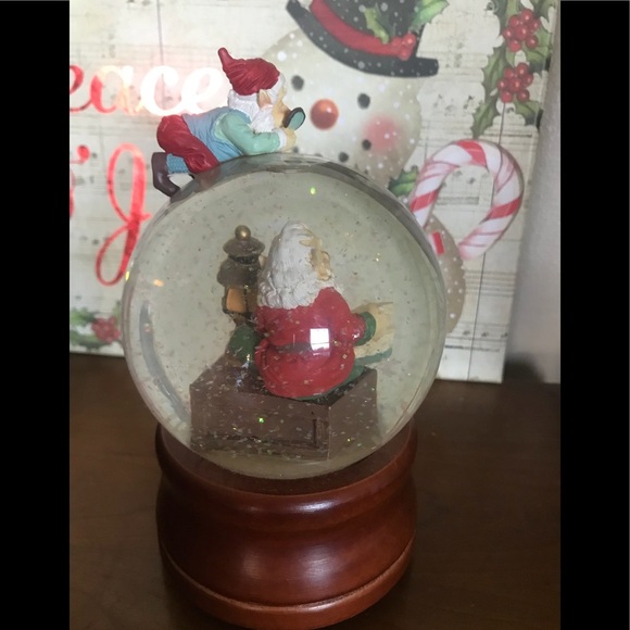 San Francisco Vintage Santa Elf Musical Snow Globe - Picture 6 of 10